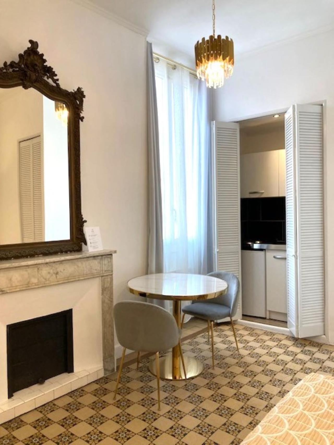 Hotel Cresp Nice Kamer foto